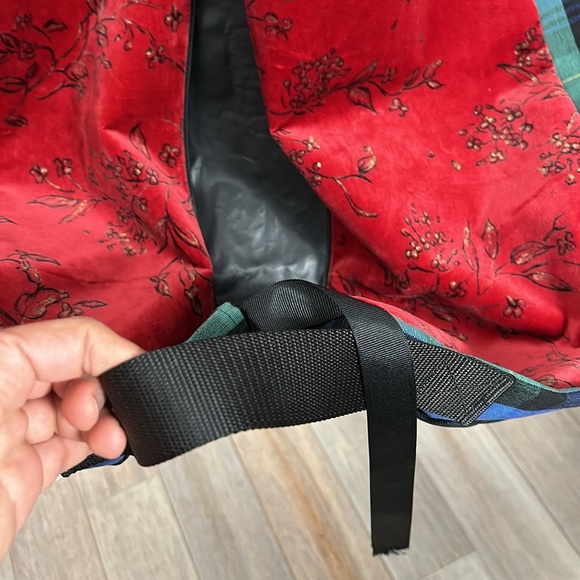 Vintage Nordic House Designs 90s Floral Plaid Velvet Hanging Garment Luggage Bag - Picture 13 of 16